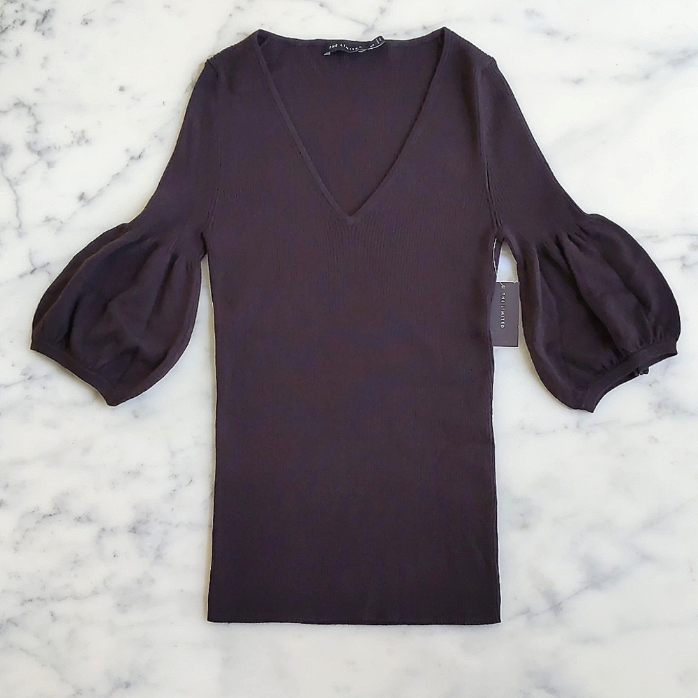 NWT. The Limited Viscose Nylon Big Short Sleeve w/button V-Neck Stretch Knit Top
